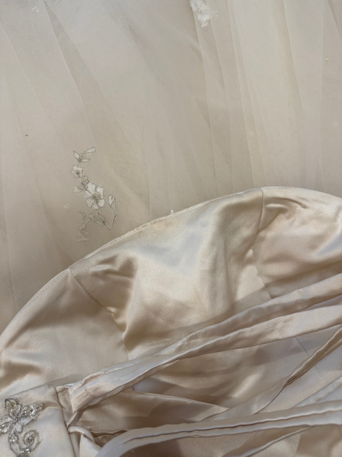 Ivory Princess Tulle Wedding Dress