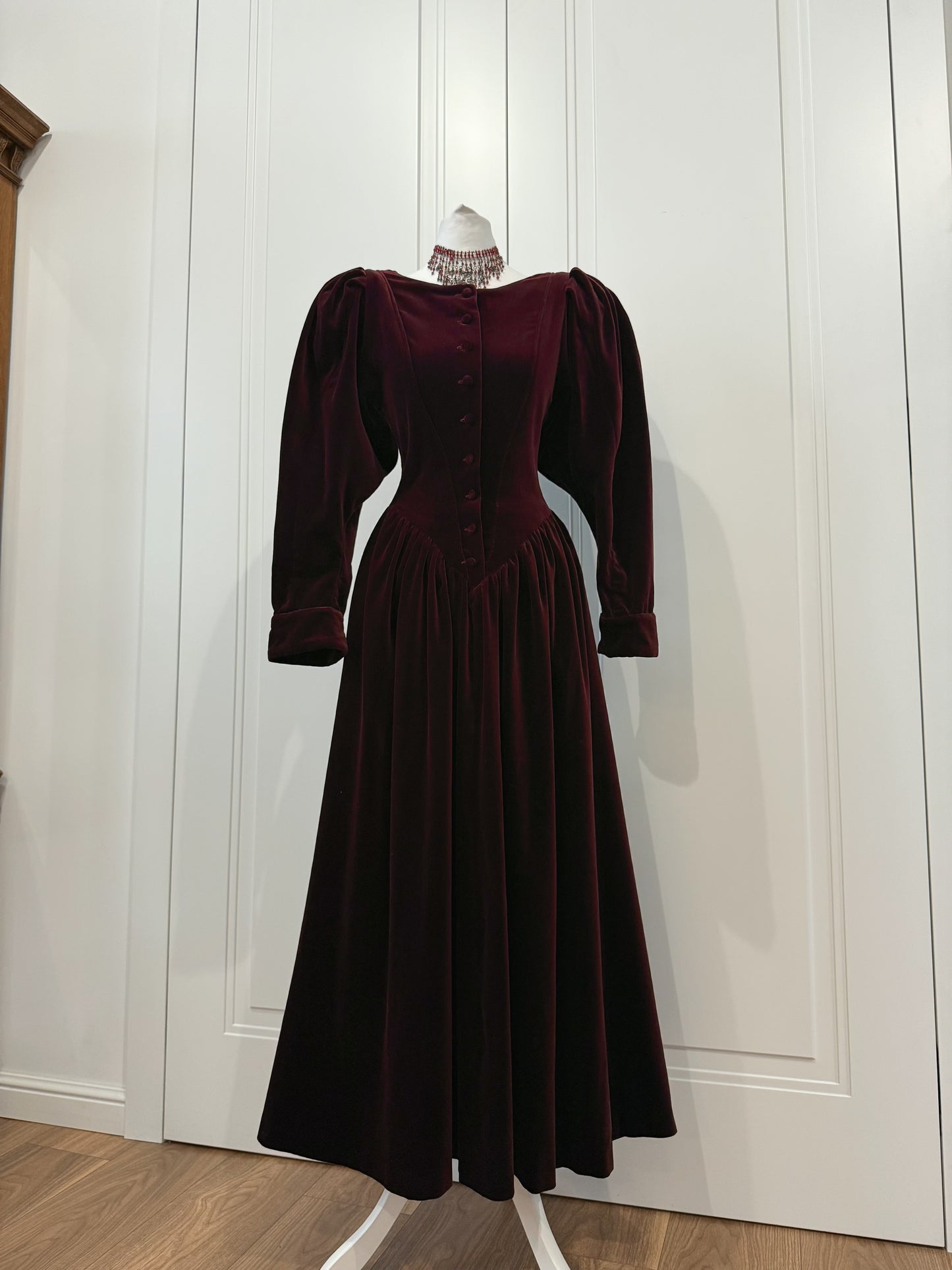 Burgundy Vintage Velvet Puff Sleeve Maxi Dress