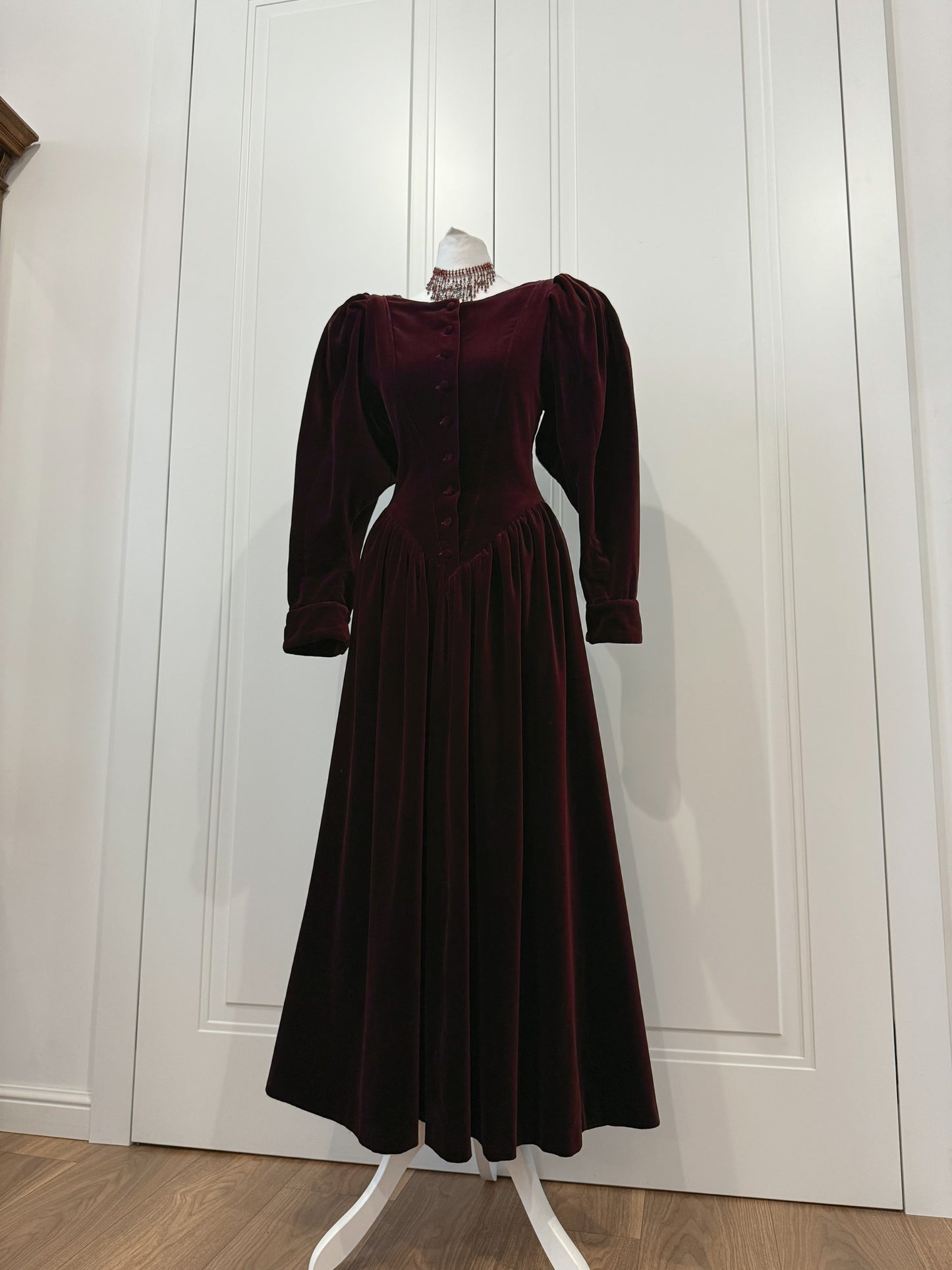 Burgundy Vintage Velvet Puff Sleeve Maxi Dress