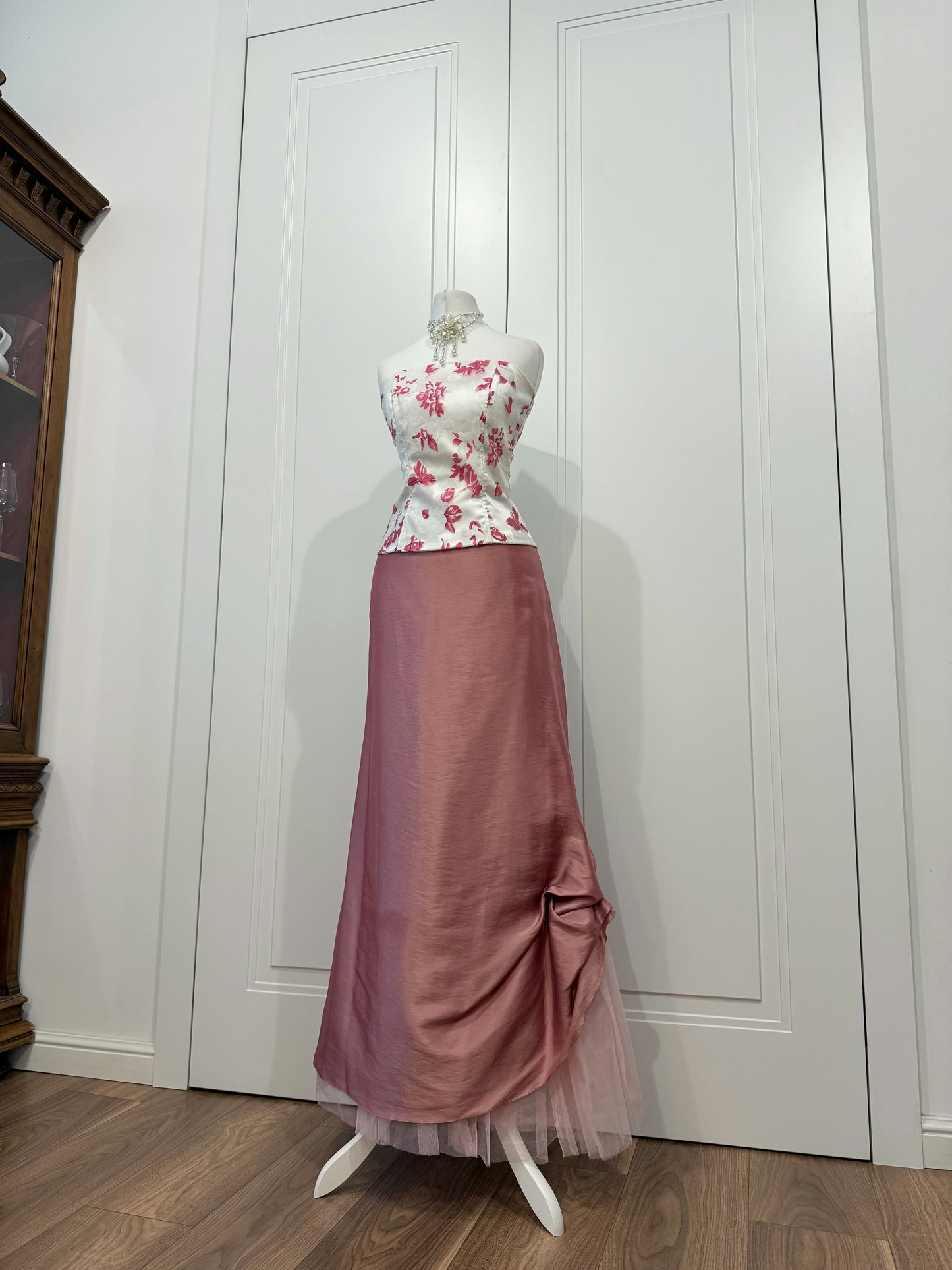 Long delicate pale pink dress set
