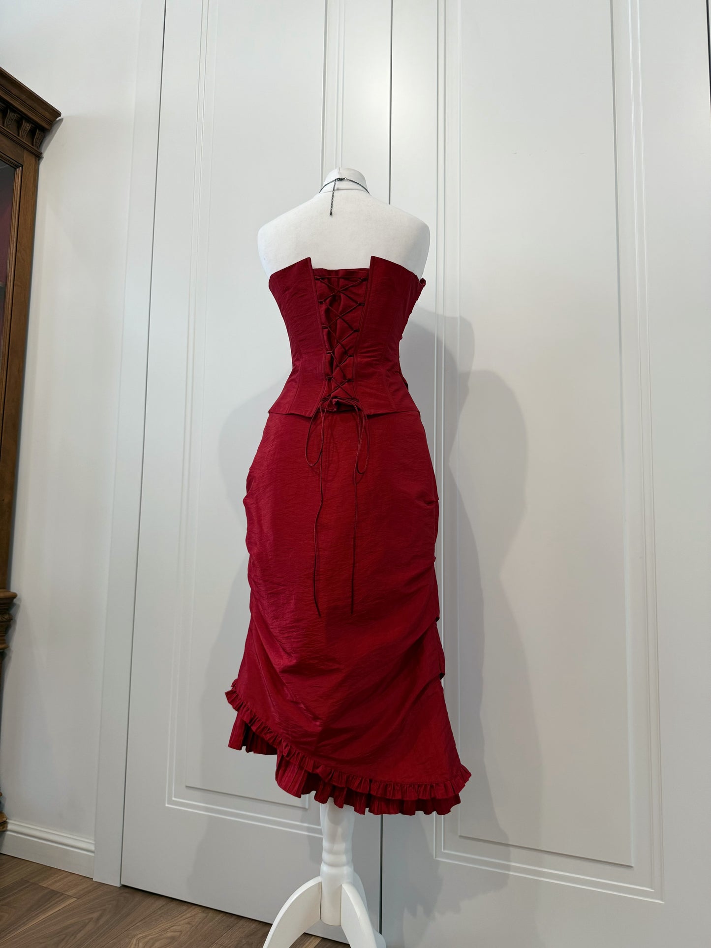 Red Ruffle Midi Dress Set with Shawl