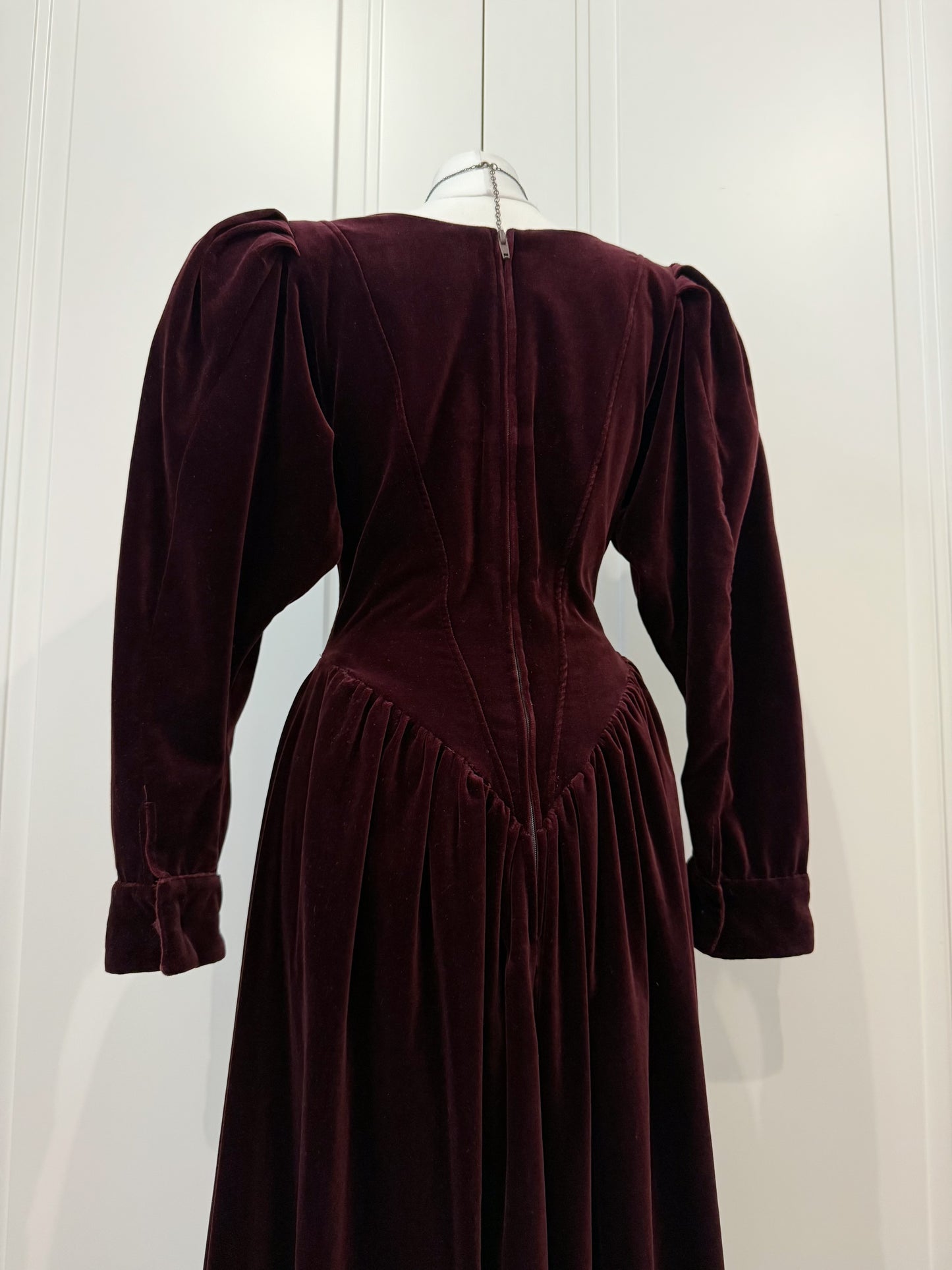 Burgundy Vintage Velvet Puff Sleeve Maxi Dress